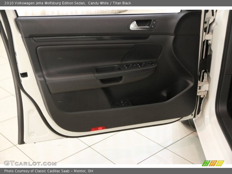 Candy White / Titan Black 2010 Volkswagen Jetta Wolfsburg Edition Sedan