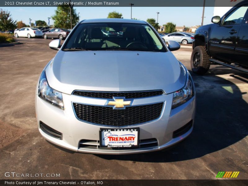 Silver Ice Metallic / Medium Titanium 2013 Chevrolet Cruze LT