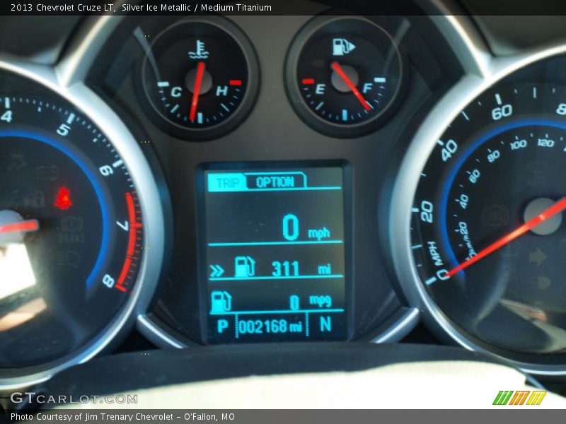 Silver Ice Metallic / Medium Titanium 2013 Chevrolet Cruze LT