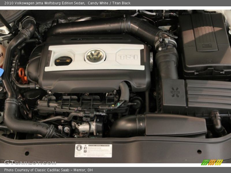 Candy White / Titan Black 2010 Volkswagen Jetta Wolfsburg Edition Sedan