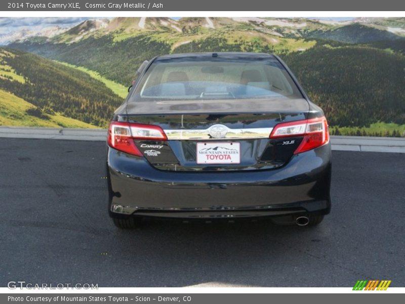 Cosmic Gray Metallic / Ash 2014 Toyota Camry XLE