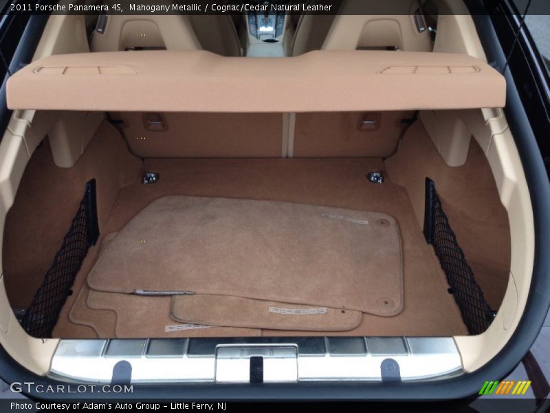  2011 Panamera 4S Trunk