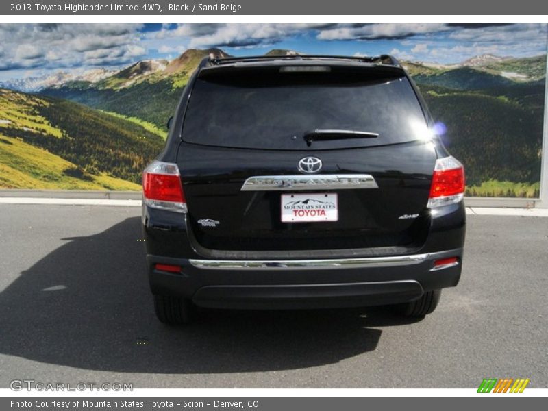 Black / Sand Beige 2013 Toyota Highlander Limited 4WD