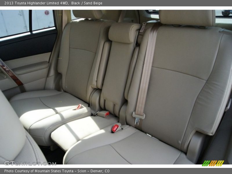 Black / Sand Beige 2013 Toyota Highlander Limited 4WD