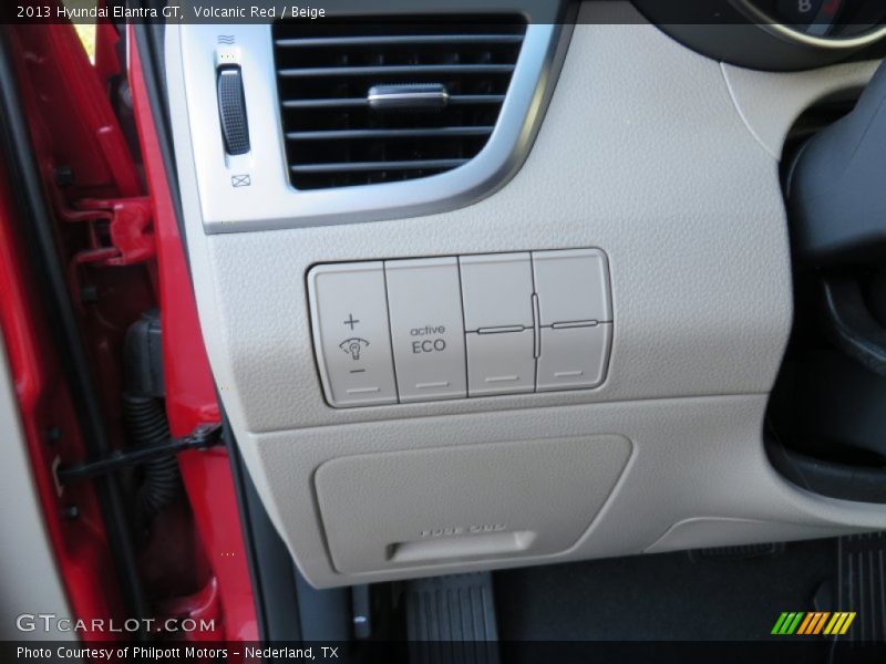 Volcanic Red / Beige 2013 Hyundai Elantra GT
