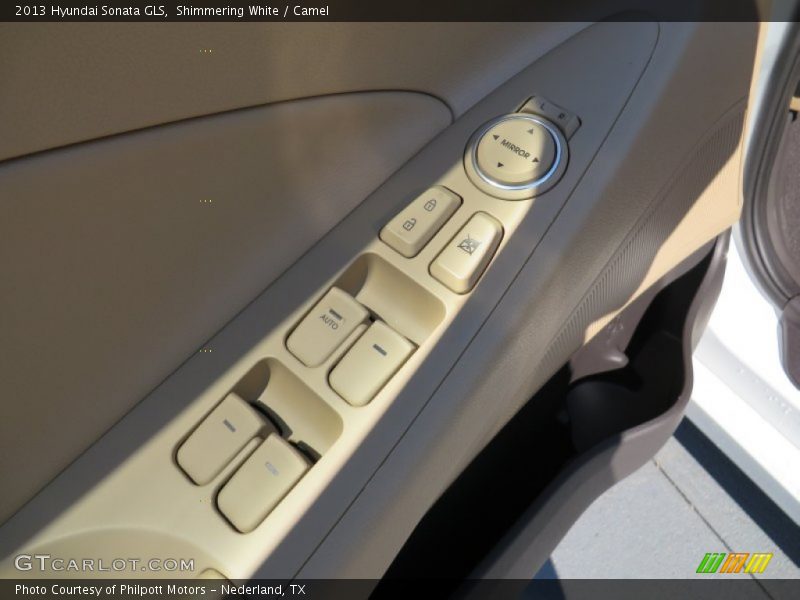 Shimmering White / Camel 2013 Hyundai Sonata GLS