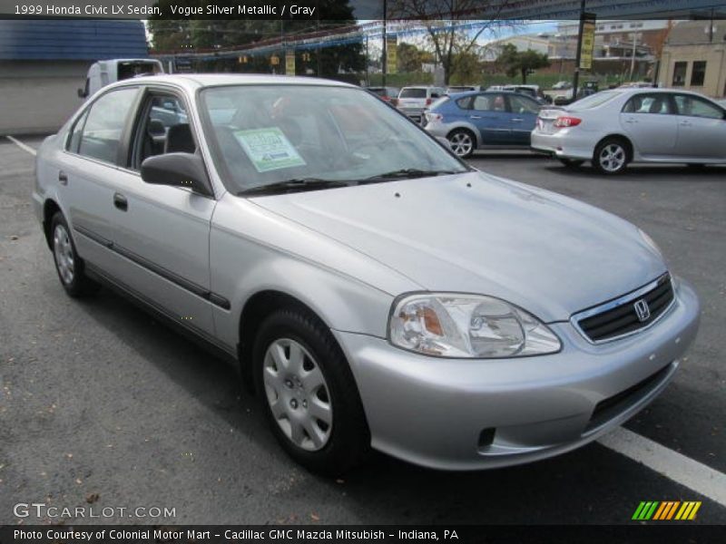 Front 3/4 View of 1999 Civic LX Sedan