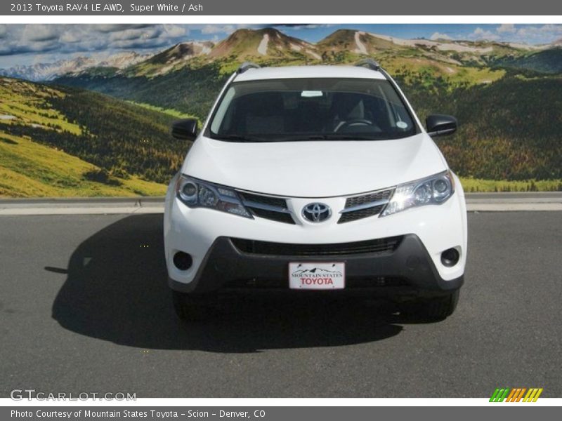 Super White / Ash 2013 Toyota RAV4 LE AWD