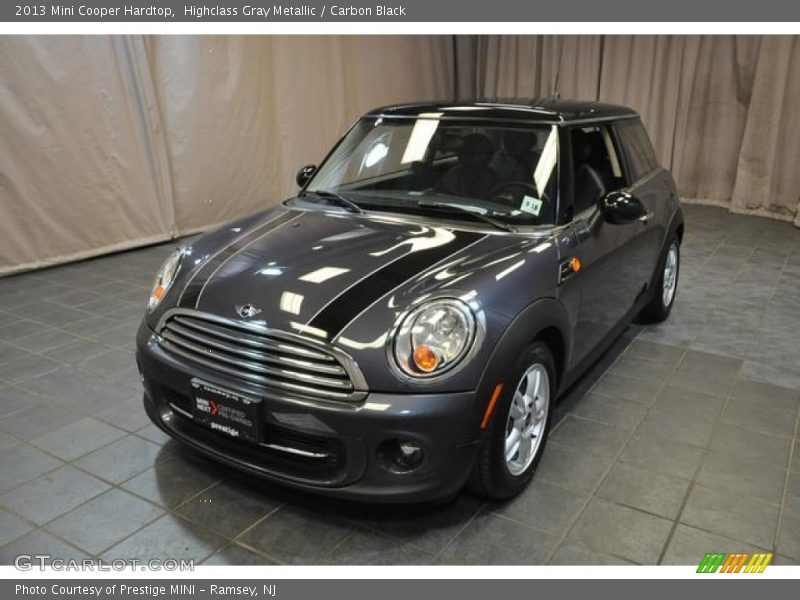 Highclass Gray Metallic / Carbon Black 2013 Mini Cooper Hardtop