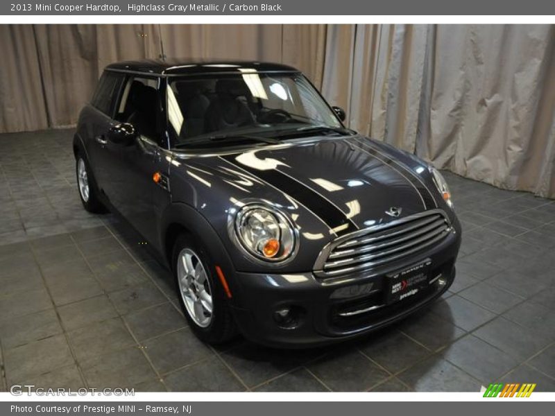 Highclass Gray Metallic / Carbon Black 2013 Mini Cooper Hardtop