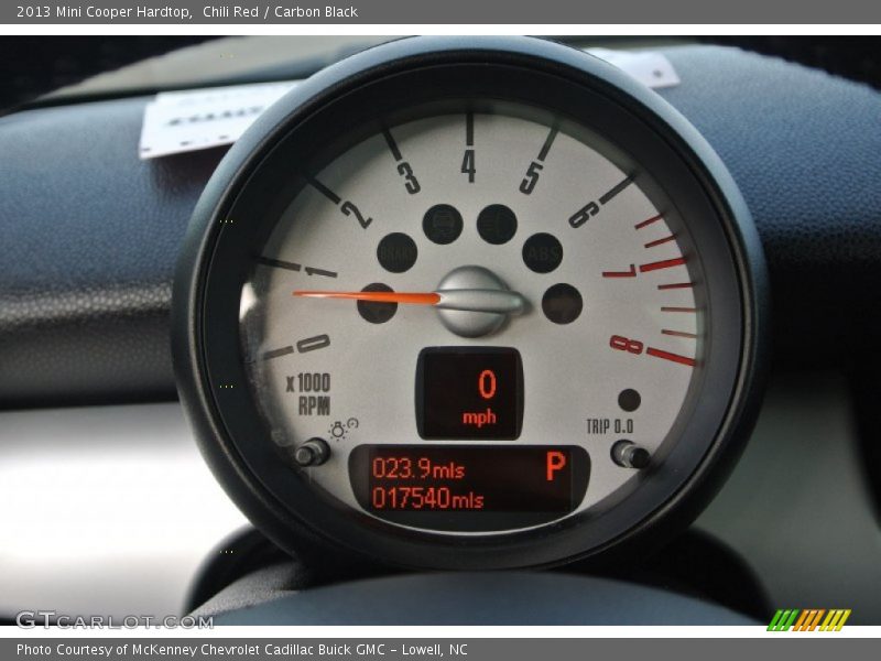 Chili Red / Carbon Black 2013 Mini Cooper Hardtop