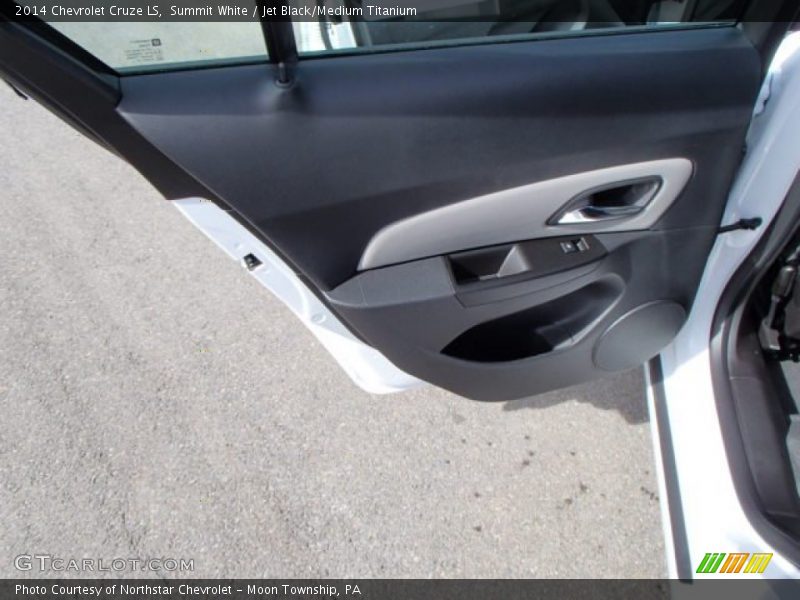 Summit White / Jet Black/Medium Titanium 2014 Chevrolet Cruze LS