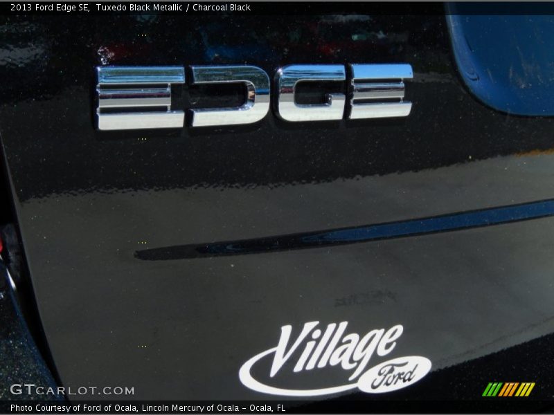 Tuxedo Black Metallic / Charcoal Black 2013 Ford Edge SE