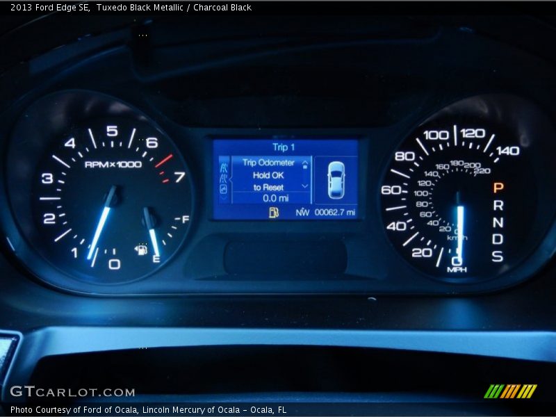 Tuxedo Black Metallic / Charcoal Black 2013 Ford Edge SE