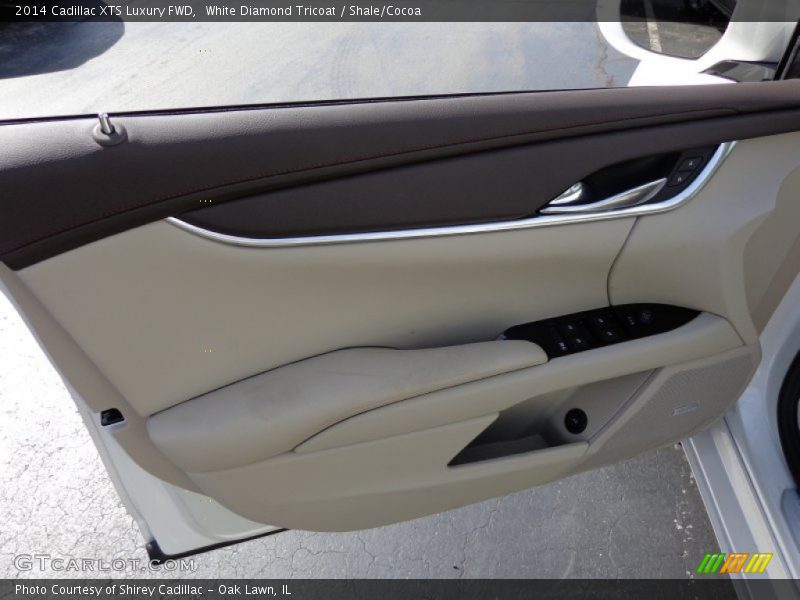 White Diamond Tricoat / Shale/Cocoa 2014 Cadillac XTS Luxury FWD
