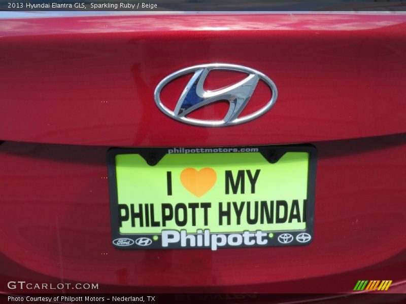 Sparkling Ruby / Beige 2013 Hyundai Elantra GLS