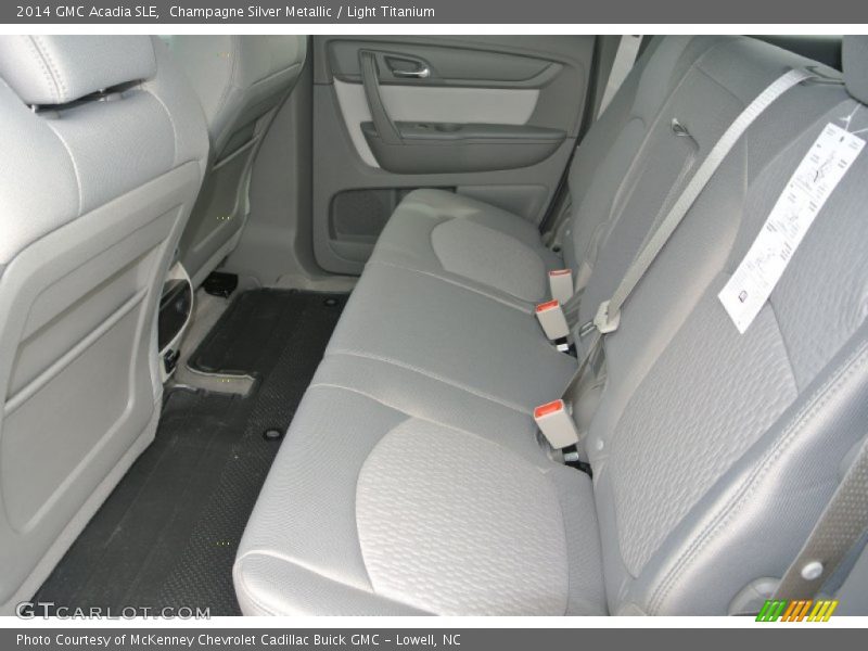 Champagne Silver Metallic / Light Titanium 2014 GMC Acadia SLE