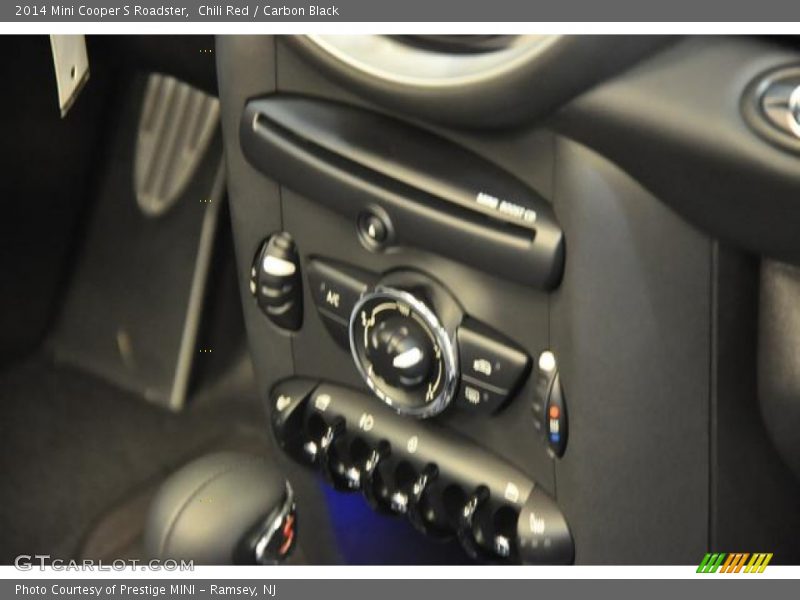 Chili Red / Carbon Black 2014 Mini Cooper S Roadster