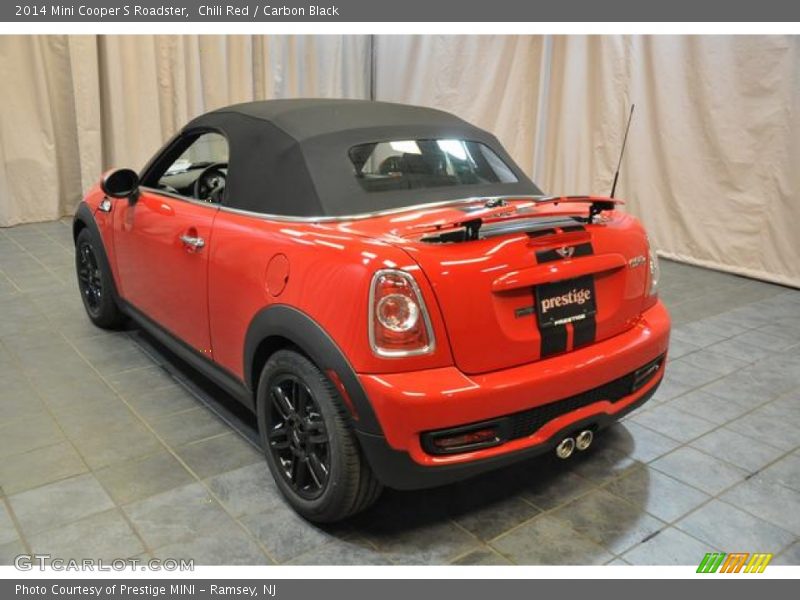 Chili Red / Carbon Black 2014 Mini Cooper S Roadster