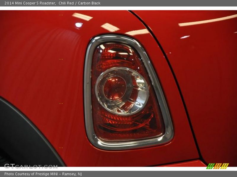 Chili Red / Carbon Black 2014 Mini Cooper S Roadster