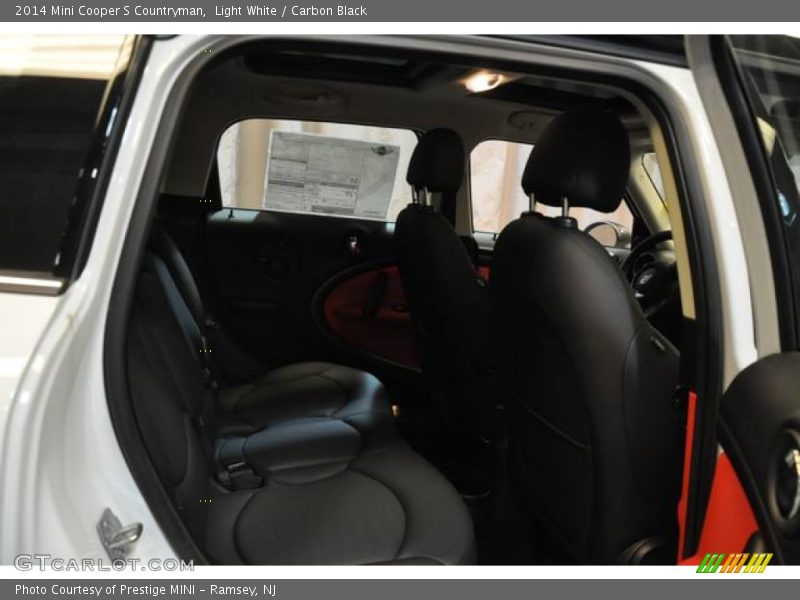 Light White / Carbon Black 2014 Mini Cooper S Countryman