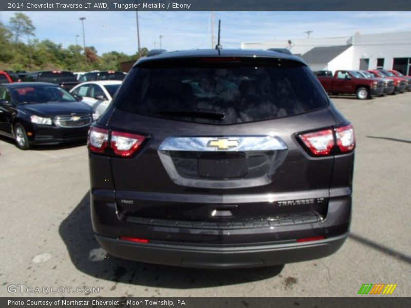 Tungsten Metallic / Ebony 2014 Chevrolet Traverse LT AWD