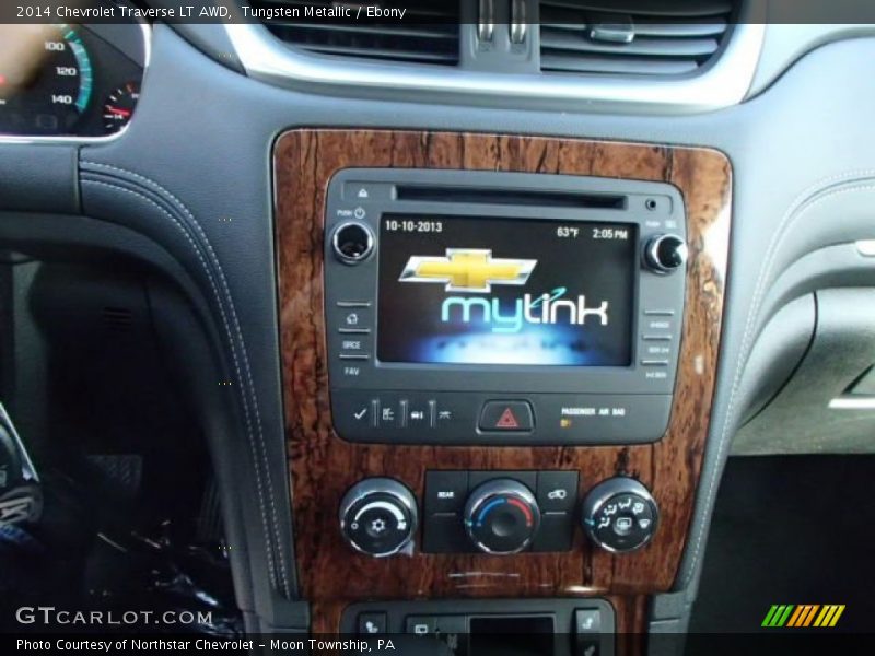 Tungsten Metallic / Ebony 2014 Chevrolet Traverse LT AWD