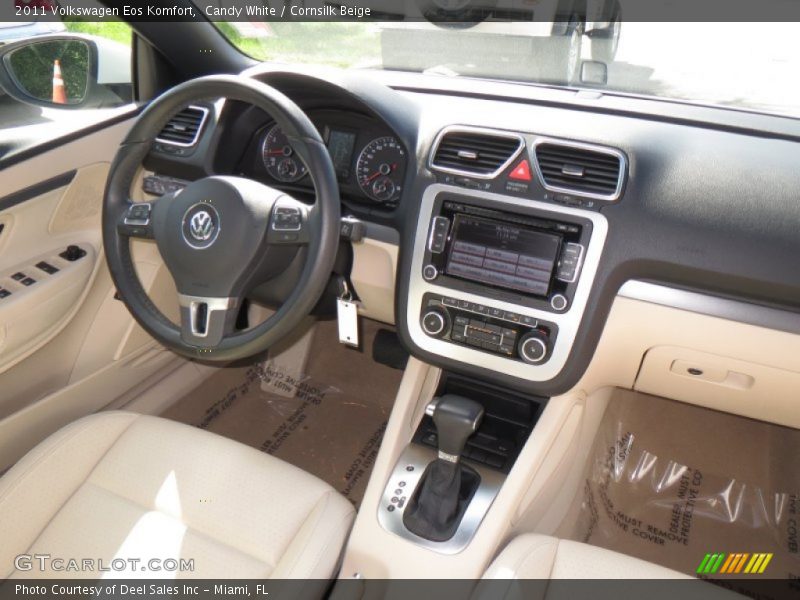 Candy White / Cornsilk Beige 2011 Volkswagen Eos Komfort