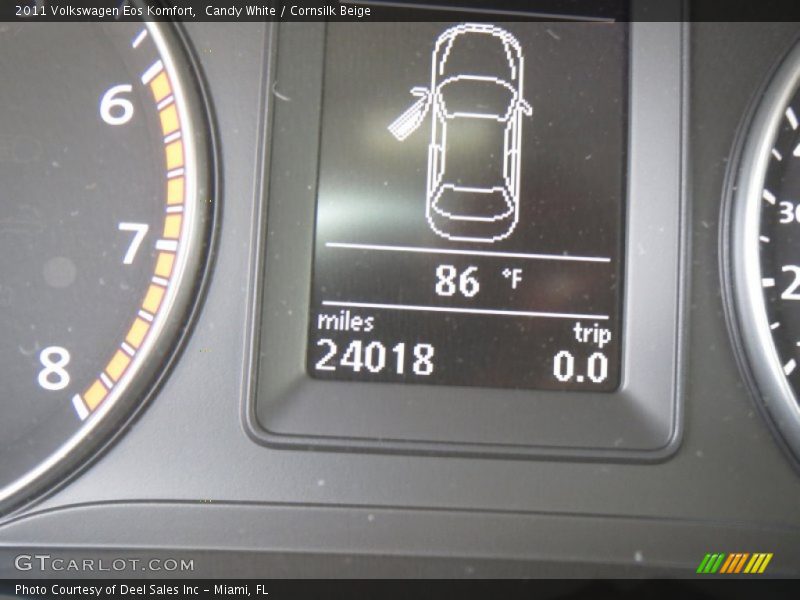 Candy White / Cornsilk Beige 2011 Volkswagen Eos Komfort
