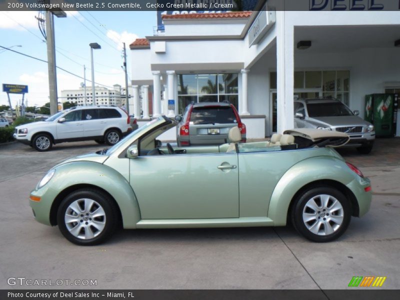 Gecko Green Metallic / Cream 2009 Volkswagen New Beetle 2.5 Convertible