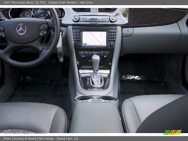 Dashboard of 2007 CLS 550