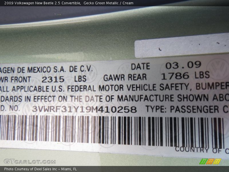 Gecko Green Metallic / Cream 2009 Volkswagen New Beetle 2.5 Convertible