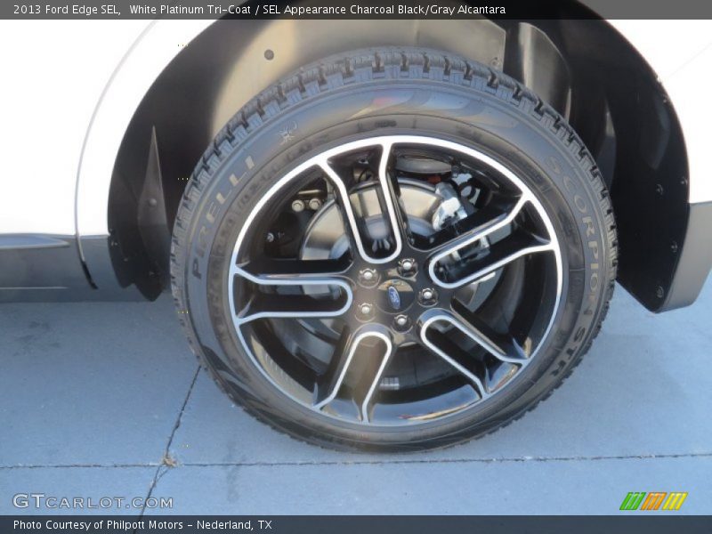 White Platinum Tri-Coat / SEL Appearance Charcoal Black/Gray Alcantara 2013 Ford Edge SEL
