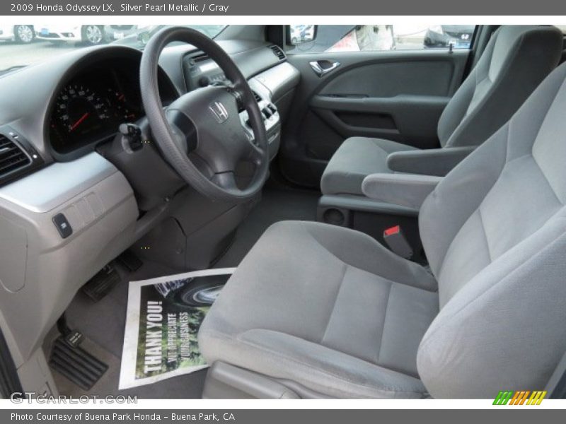 Silver Pearl Metallic / Gray 2009 Honda Odyssey LX