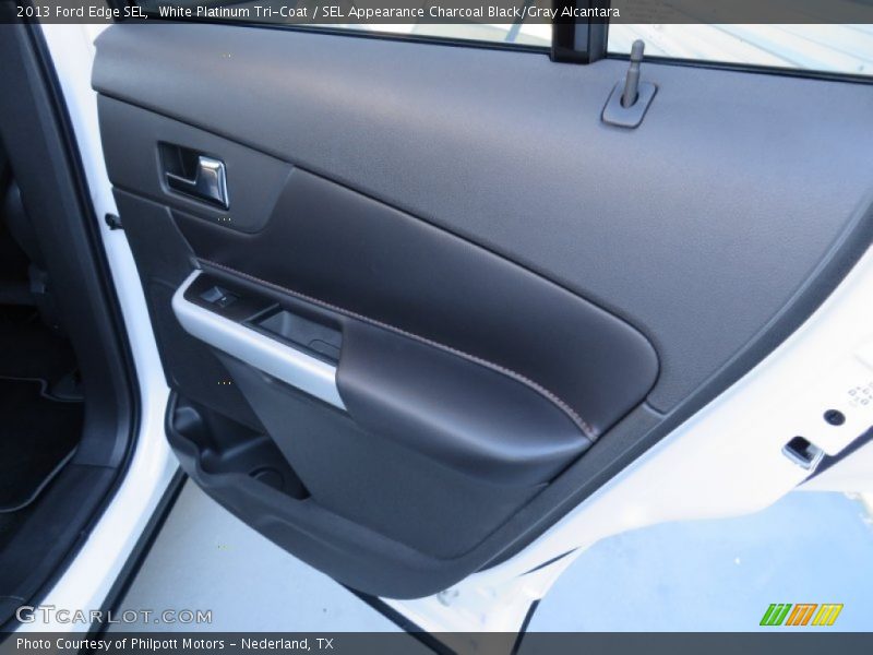 White Platinum Tri-Coat / SEL Appearance Charcoal Black/Gray Alcantara 2013 Ford Edge SEL
