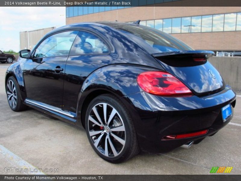 Deep Black Pearl Metallic / Titan Black 2014 Volkswagen Beetle R-Line
