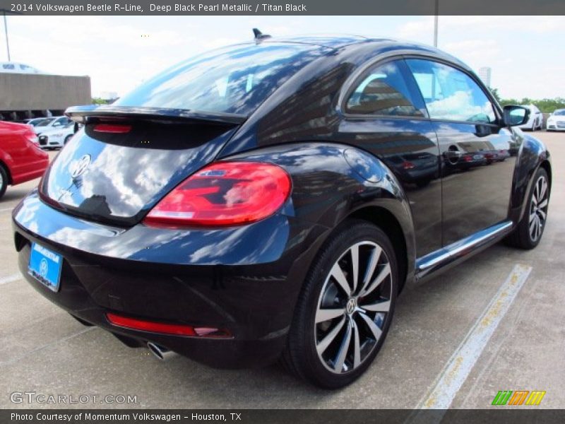 Deep Black Pearl Metallic / Titan Black 2014 Volkswagen Beetle R-Line