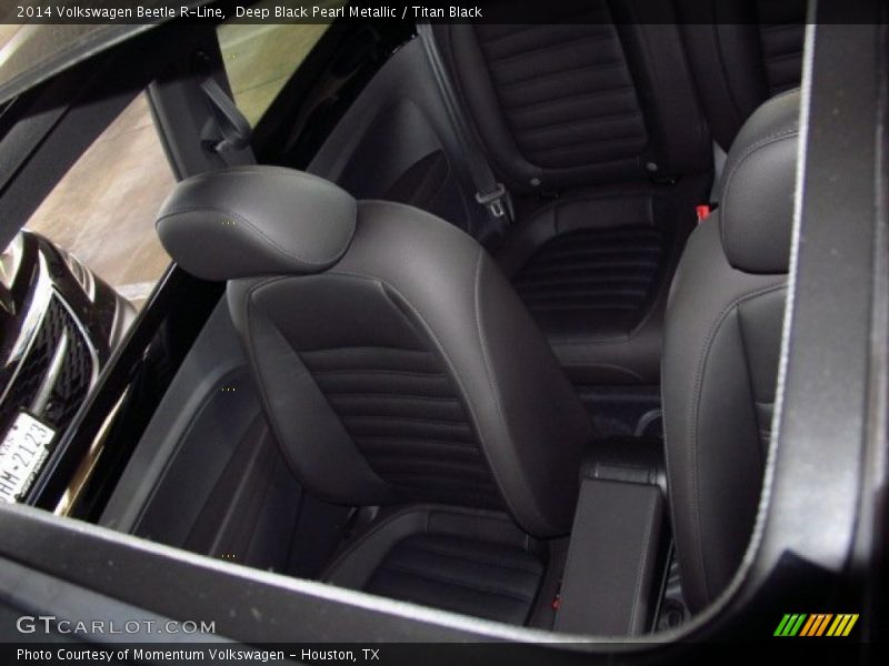 Deep Black Pearl Metallic / Titan Black 2014 Volkswagen Beetle R-Line
