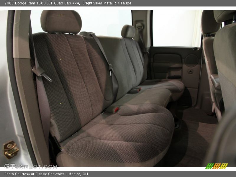 Bright Silver Metallic / Taupe 2005 Dodge Ram 1500 SLT Quad Cab 4x4