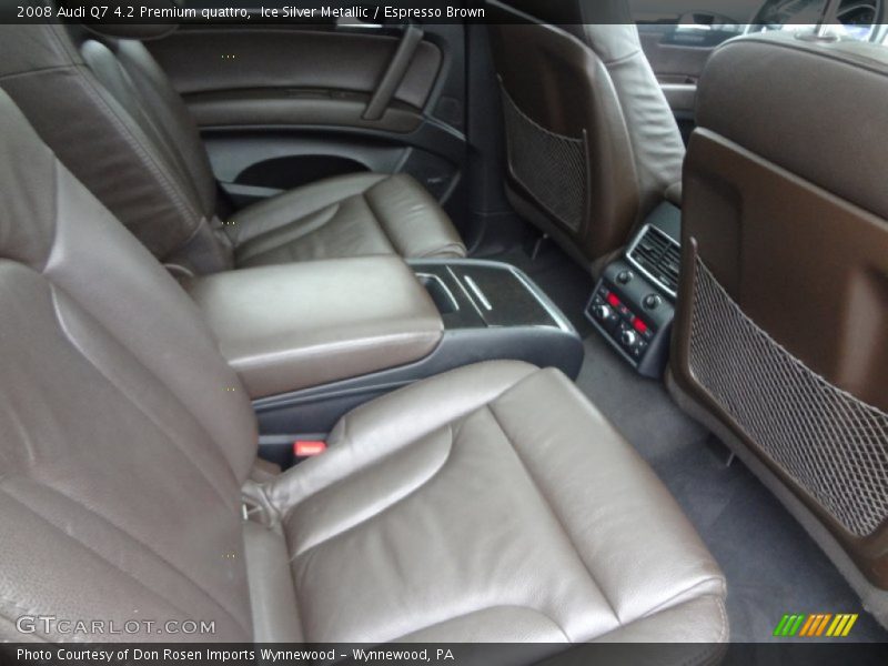 Rear Seat of 2008 Q7 4.2 Premium quattro