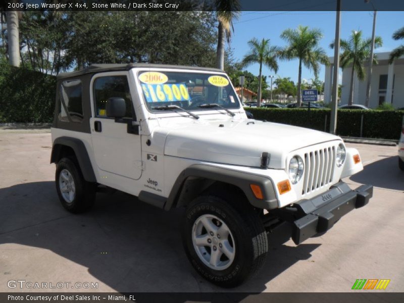 Stone White / Dark Slate Gray 2006 Jeep Wrangler X 4x4