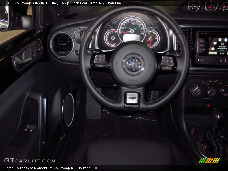 Deep Black Pearl Metallic / Titan Black 2014 Volkswagen Beetle R-Line