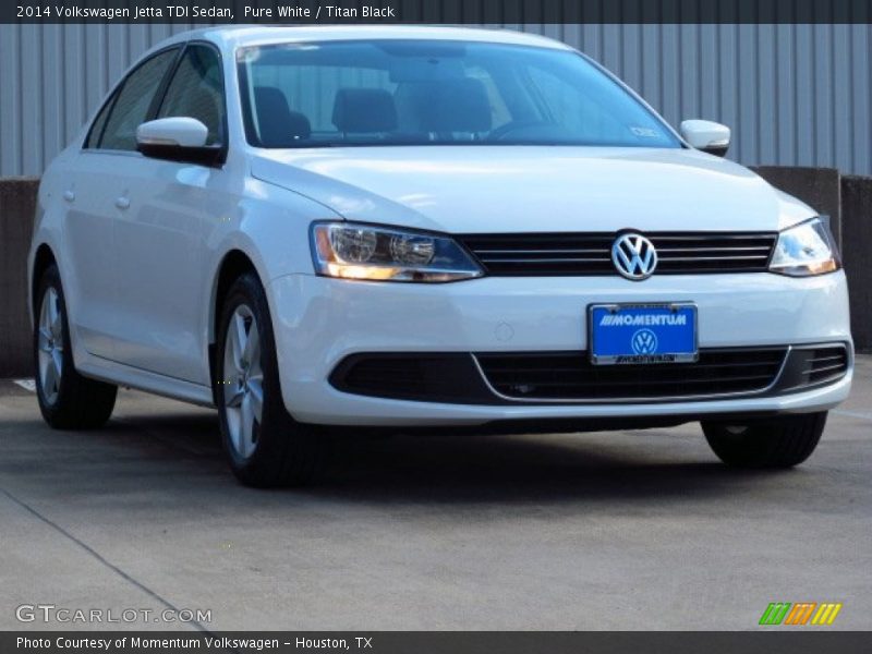 Pure White / Titan Black 2014 Volkswagen Jetta TDI Sedan