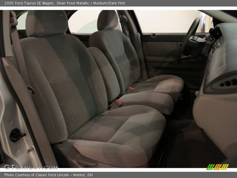 Silver Frost Metallic / Medium/Dark Flint 2005 Ford Taurus SE Wagon