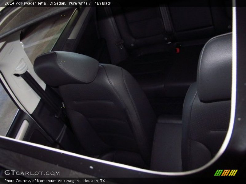 Pure White / Titan Black 2014 Volkswagen Jetta TDI Sedan