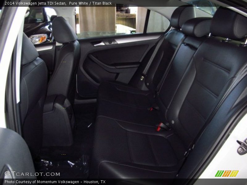 Pure White / Titan Black 2014 Volkswagen Jetta TDI Sedan