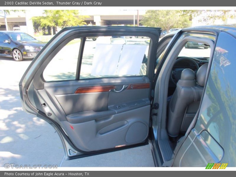 Thunder Gray / Dark Gray 2003 Cadillac DeVille Sedan
