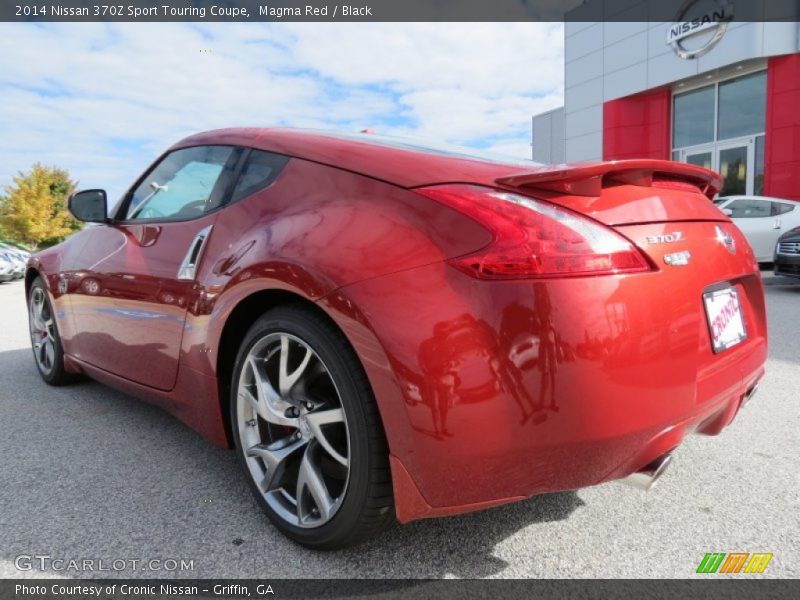 Magma Red / Black 2014 Nissan 370Z Sport Touring Coupe