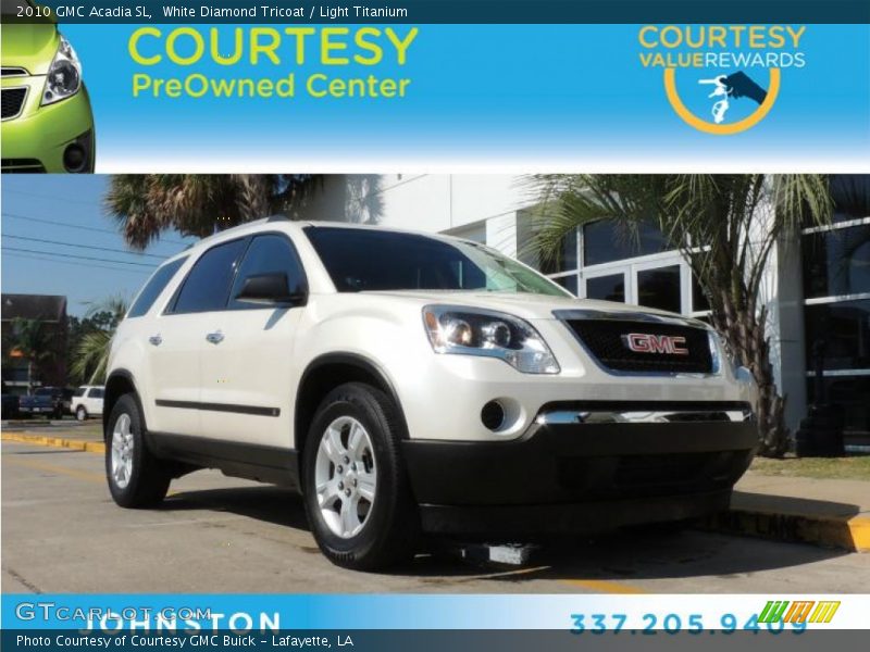 White Diamond Tricoat / Light Titanium 2010 GMC Acadia SL