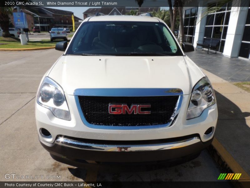 White Diamond Tricoat / Light Titanium 2010 GMC Acadia SL